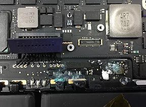 how to turn on macbook after water damage